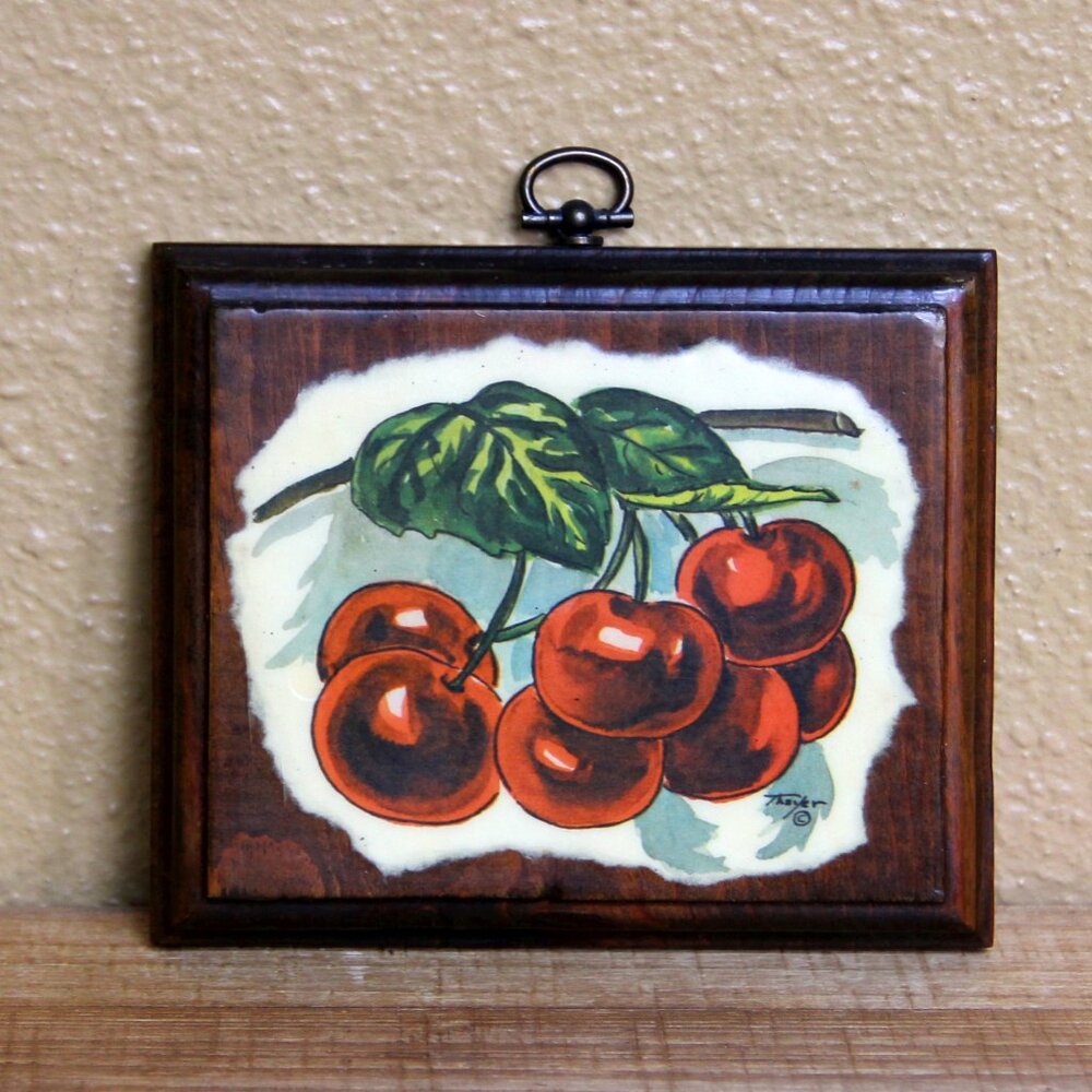 Set of 4 Vintage 70's Thayer Fruit and Vegetable Decoupage Wood Wall Plaques - Picture 2 of 11